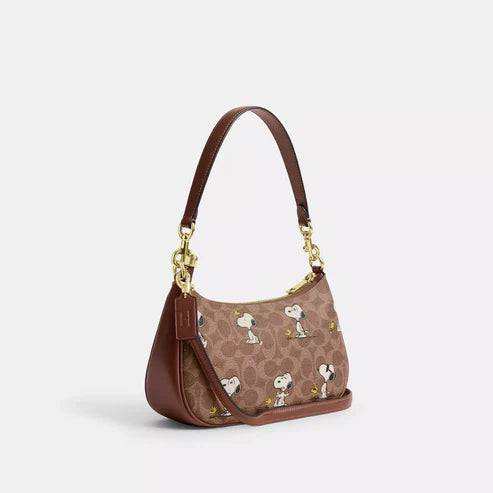 Peanuts Teri Snoopy Shoulder Bag
